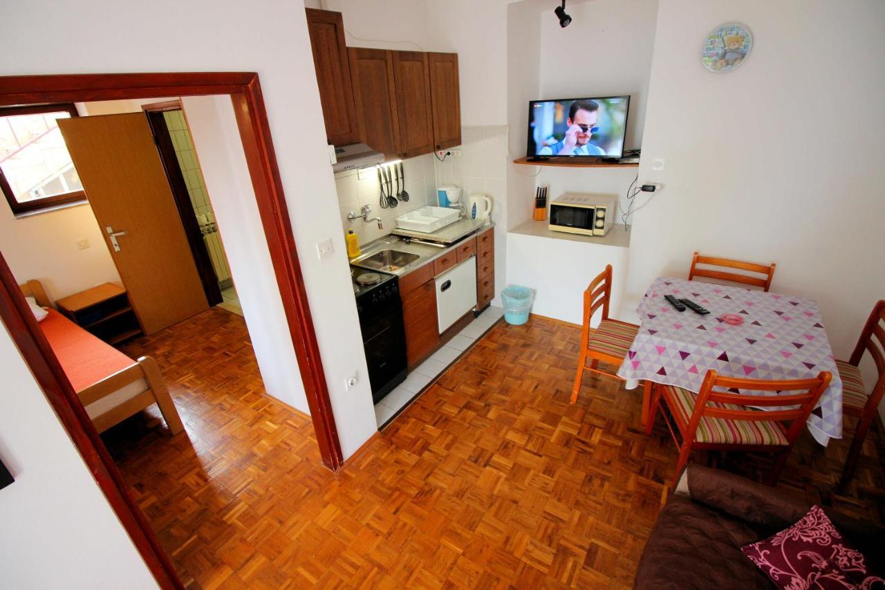 Guesthouse Marija Нови Винодолски Екстериор снимка