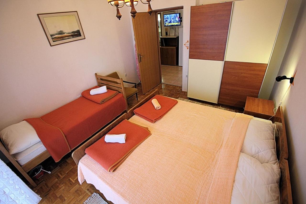 Guesthouse Marija Нови Винодолски Екстериор снимка
